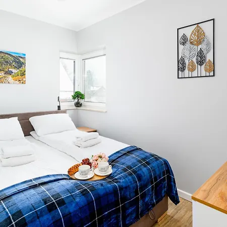 Apartmán Z Balkonami, Blisko Wyciagow I Centrum *